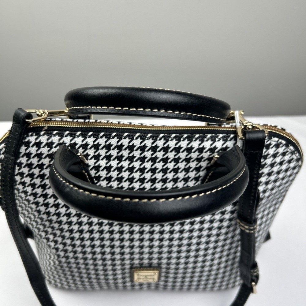 NWT Dooney Bourke Black White Houndstooth Domed Zip Zip Satchel Handbag Purse - Picture 11 of 16